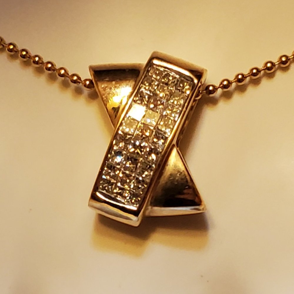 14K   YELLOW   GOLD  DIAMOND   PENDANT - Picture 6 of 9